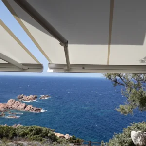 Tende da Sole a Bracci Costa Paradiso